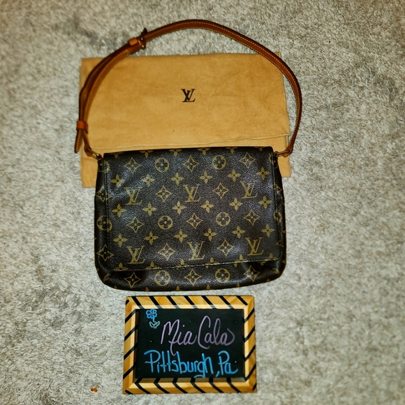 Louis Vuitton Vintage Collection - Picture 1 of 12